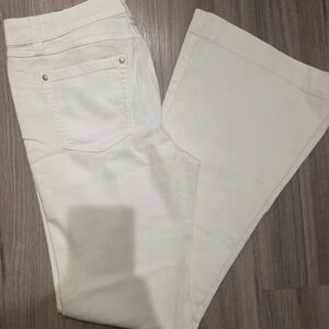 Lauren Conrad White Flare Jeans 10